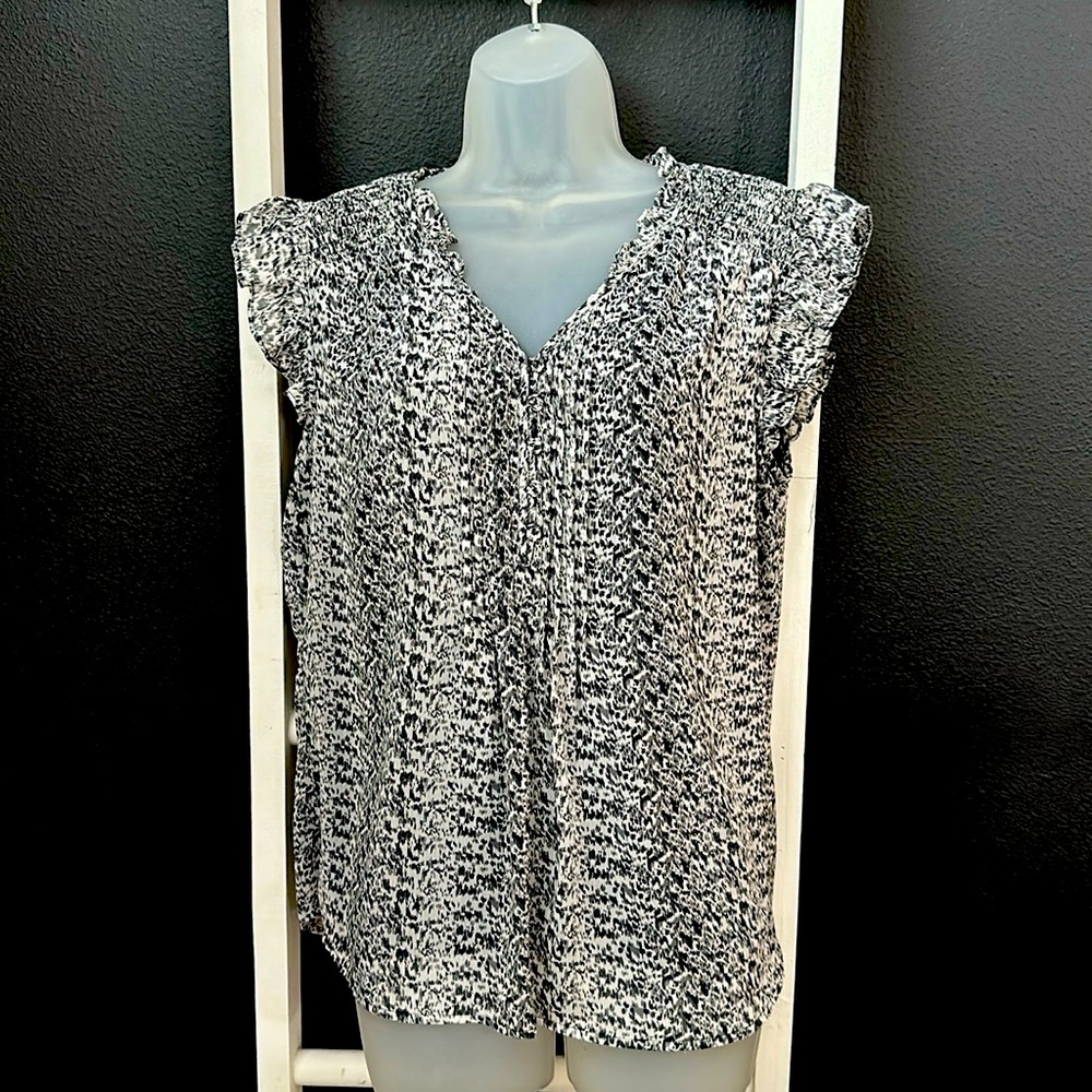 STITCH FIX: Daniel Rainn blouse - like new! Worn once.